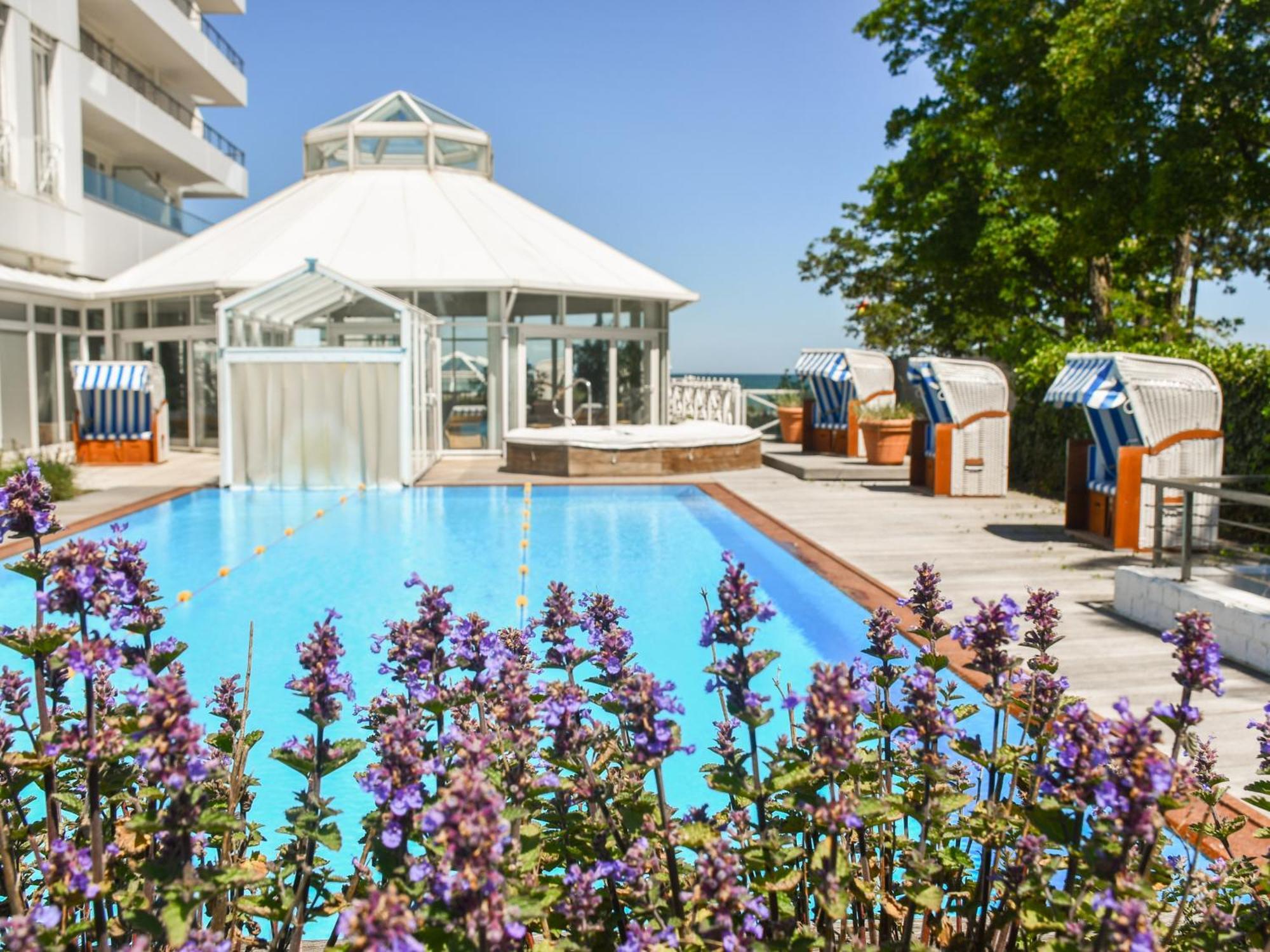 Grand Hotel Seeschloesschen Sea Retreat & Spa Тіммендорфер-Штранд Екстер'єр фото